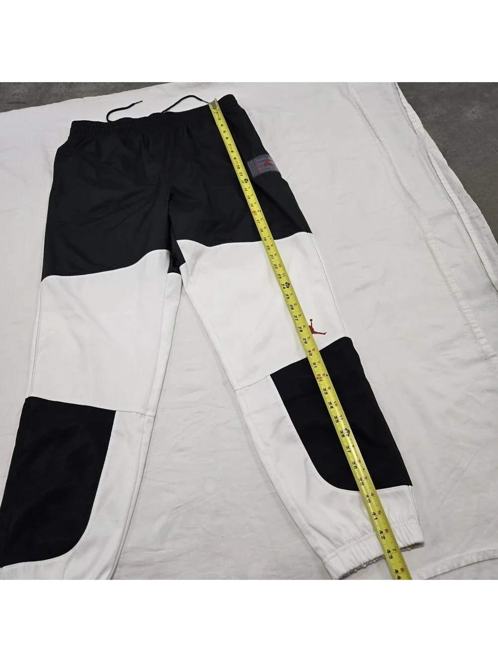Men's LARGE Air Jordan Legacy AJ11 Concord Pants Black White Gym Red CU1504-010